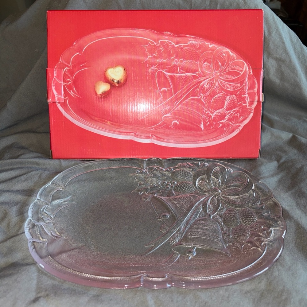 Mikasa Clear Holiday Decor Platter